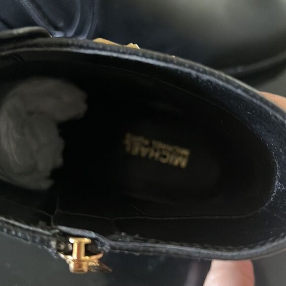 NWT Michael Kors vegan black booties 7 - Picture 7 of 9